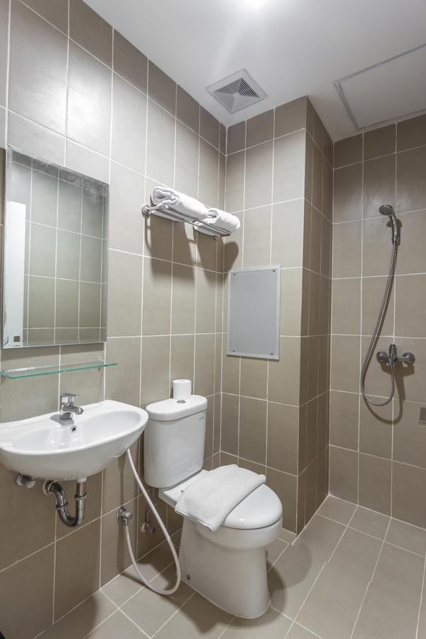 Astera Hotel Bintaro Serpong Zewnętrze zdjęcie